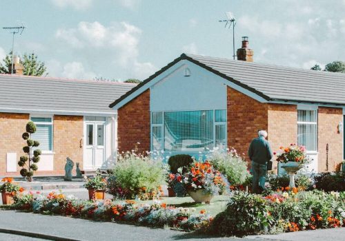 Common Challenges and Solutions in Asbestos Roof Removal and Replacement